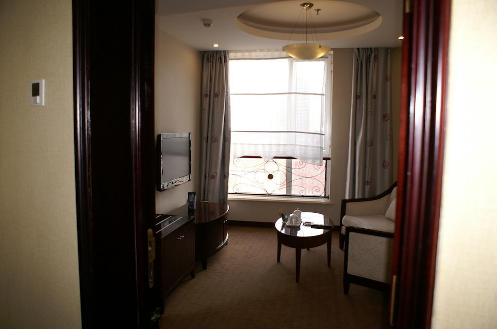 Weigela Park Hotel Dalian Ruang foto