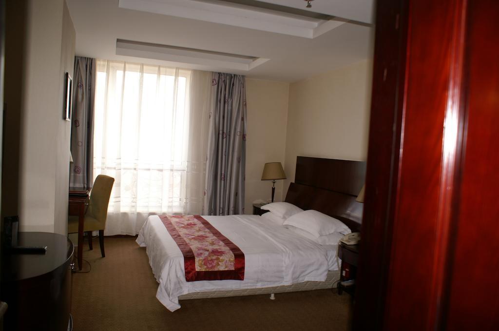 Weigela Park Hotel Dalian Ruang foto